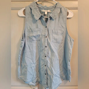 LC Lauren Conrad Sleeveless Denim Lace Collared Button Up Shirt